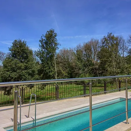 Complex Of 2 Aurora With 2 Private Pools For Up To 20 Persons Only 200m From The - Wiibuk Villa Banjole
